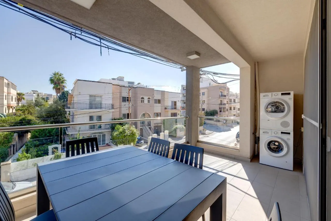 Marvellous 3Br Apartment In Central St Julians Saint Julian's