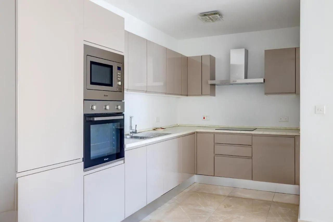 Marvellous 3Br Apartment In Central St Julians Saint Julian's