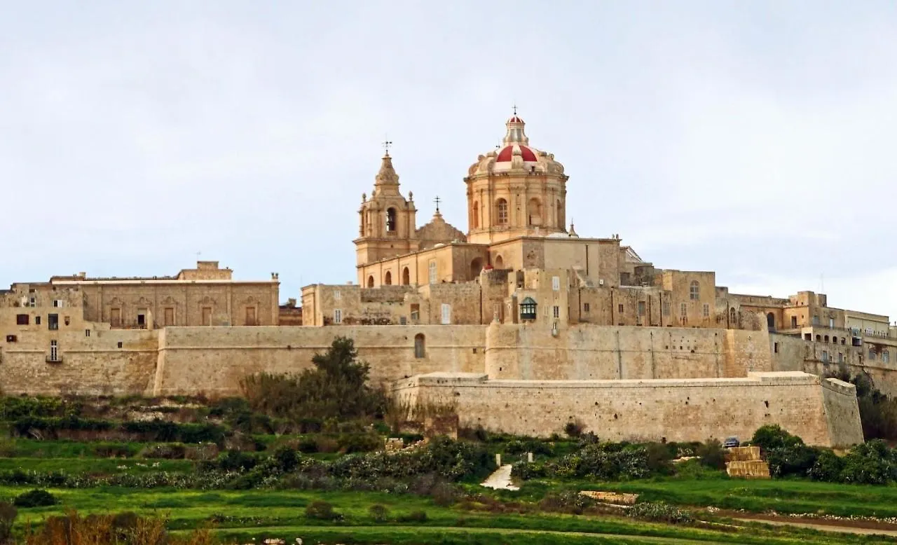 Marvellous 3Br Apartment In Central St Julians Saint Julian's Malta