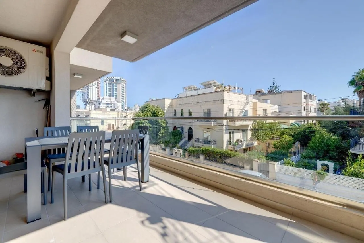 Marvellous 3Br Apartment In Central St Julians Saint Julian's